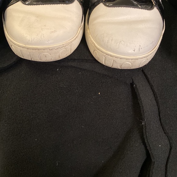 Worn Authentic Gucci Sneaks. Serial# 295382 size 6/12 C. - Picture 7 of 7
